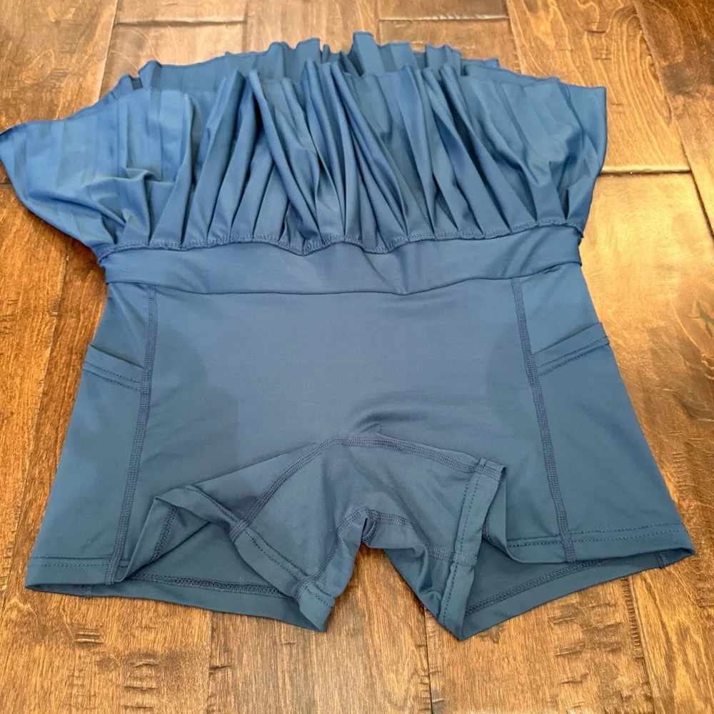 Gold Hinge Teal Pleated Tennis Skirt size Medium Athleisure Athletic Tennis Prep - Picture 6 of 8